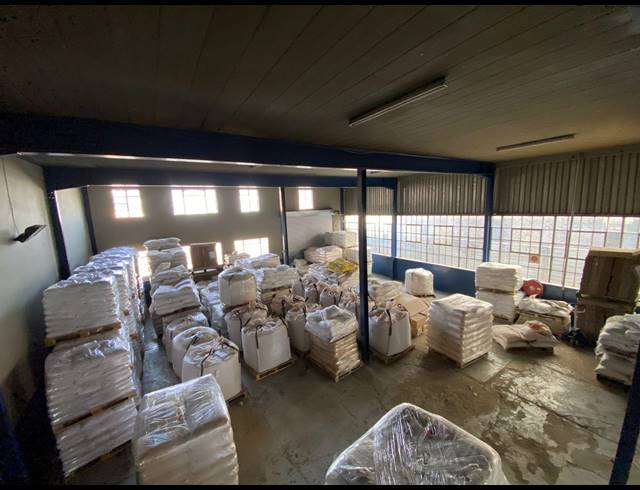 800M² WAREHOUSE FOR SALE IN DRIEHOEK